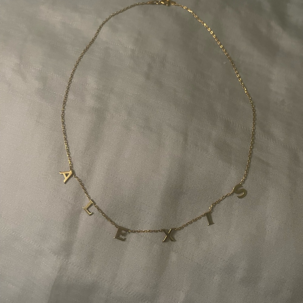 15" - "Alexis" Name Necklace in Gold